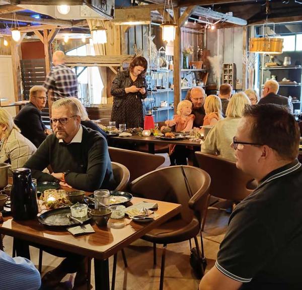 Dirty Ranch Steakhouse