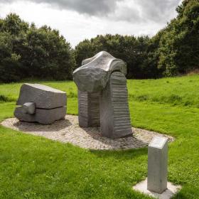 Frisenborg Skulpturpark og Højrisparken